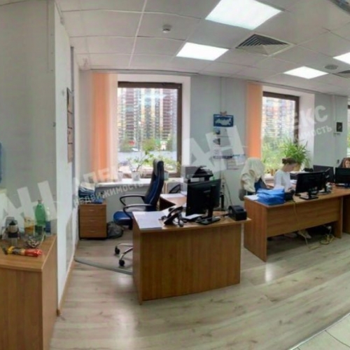 Офис Дубечино, Центральная улица