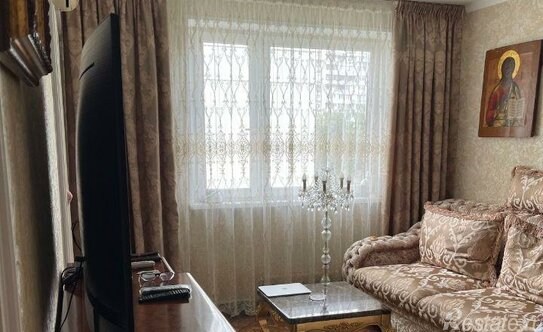 Продажа 3-комн квартиры на вторичном рынке улица Чичерина,  д. 12/2