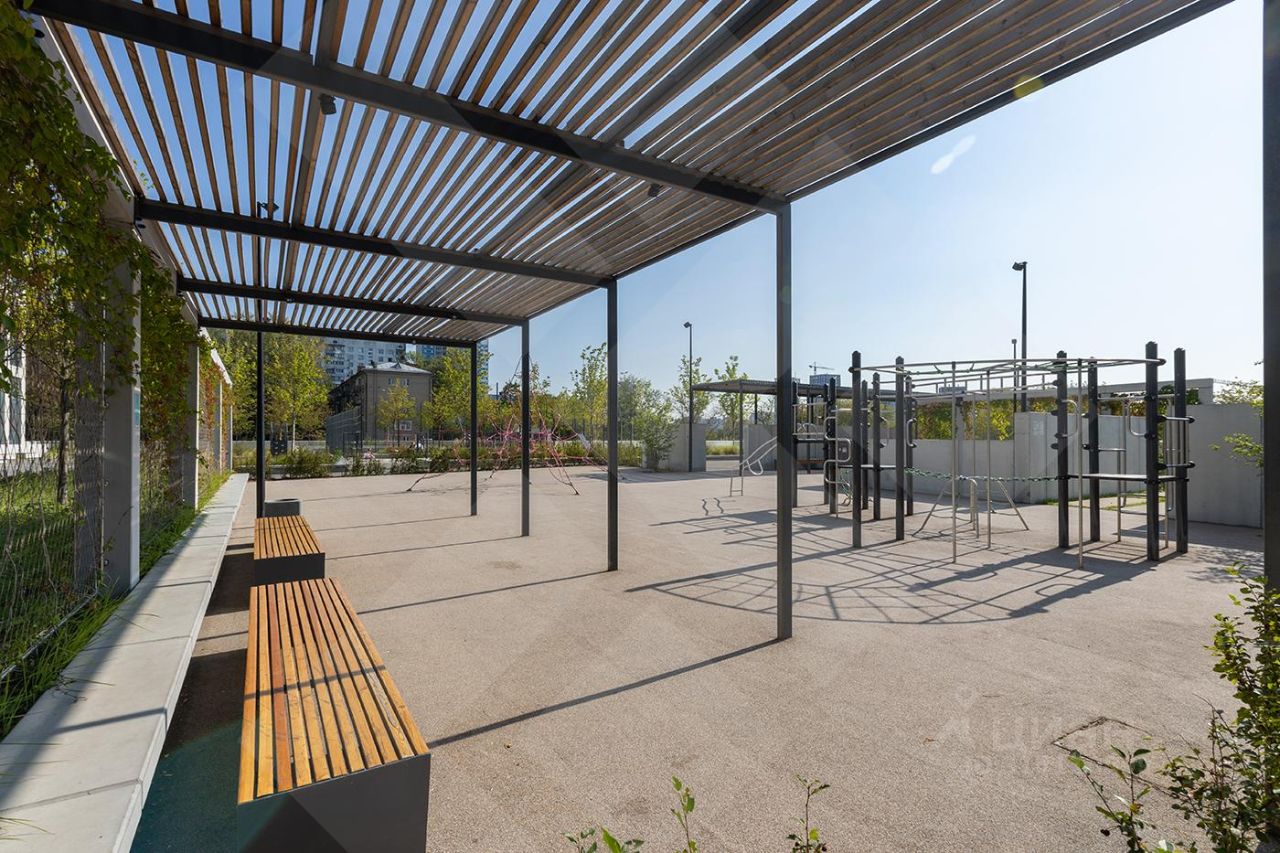 Продажа 3-комн квартиры на вторичном рынке Мичуринский проспект, 56