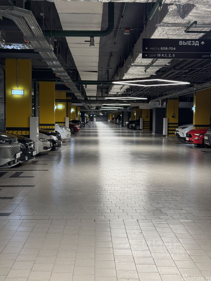 Продажа гаража проспект Лихачёва,  д. 18 к1