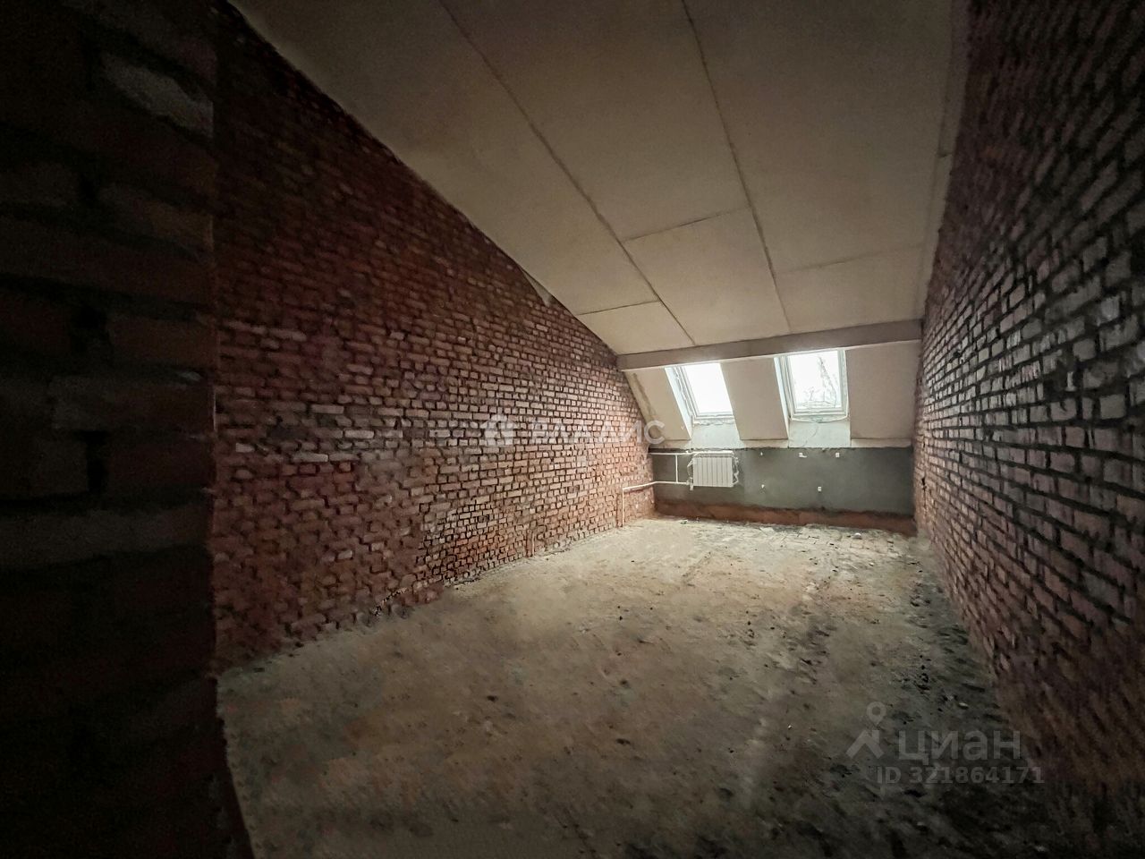 Продажа 3-комн квартиры на вторичном рынке с. Акатьево, улица Юбилейная, 21