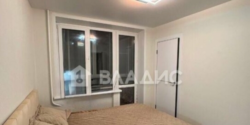 2-комн квартира ул Юных Ленинцев,  д. 7