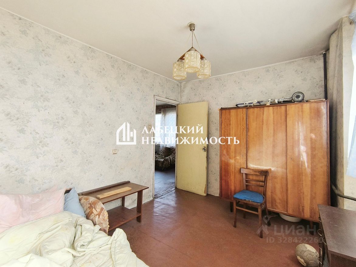 Продажа 5-комн квартиры на вторичном рынке улица Стойкости, 29К1