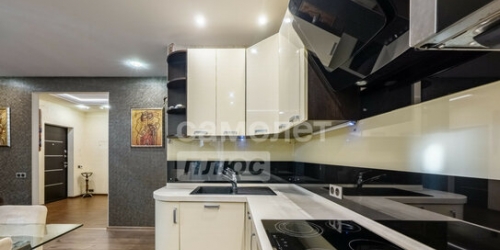 2-комн квартира Рыбацкий пр-кт,  д. 18,  к. 2