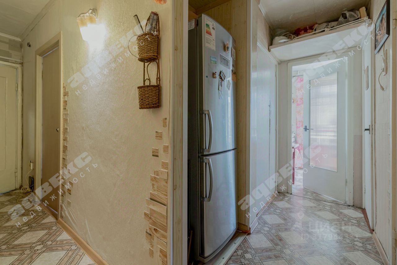 Продажа комнаты Бухарестская улица, 72К1