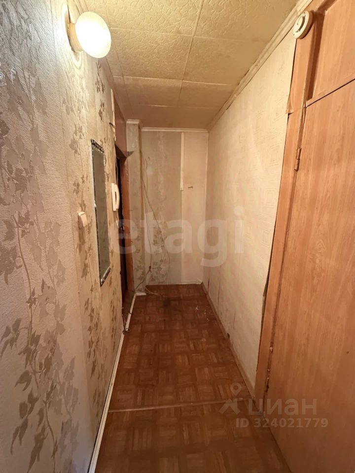 Продажа 2-комн квартиры на вторичном рынке Коломна, улица Гагарина,  д. 78