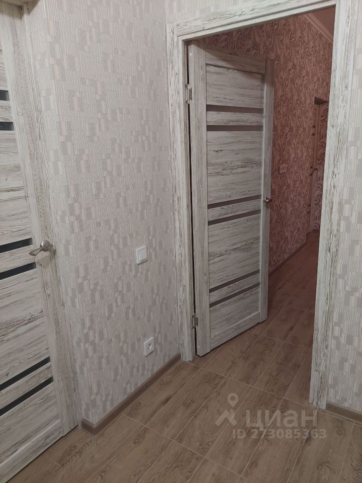 Аренда 1-комн квартиры на вторичном рынке Голубое пгт, бульвар Парковый, 2к2