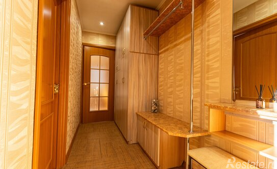 Продажа 3-комн квартиры на вторичном рынке ул Лужская,  д. 4,  к. 1