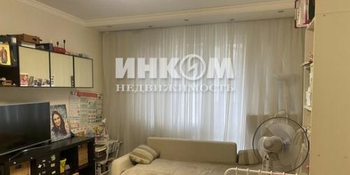 2-комн квартира Высокая улица,  д. 4