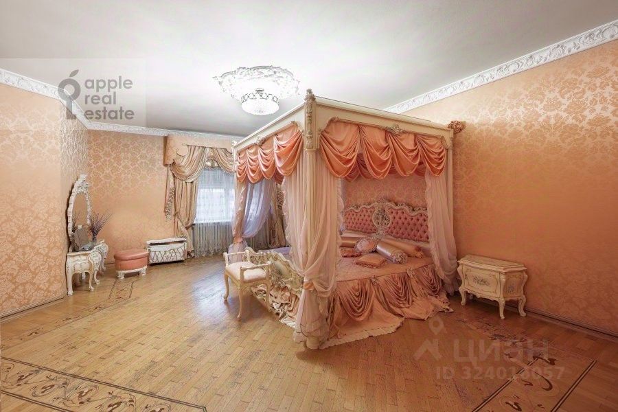 Аренда 4-комн квартиры на вторичном рынке Минская улица, 1А
