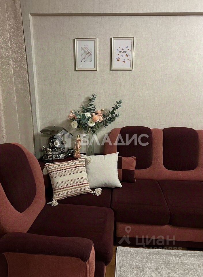 Продажа 2-комн квартиры на вторичном рынке проспект Мечникова, 7