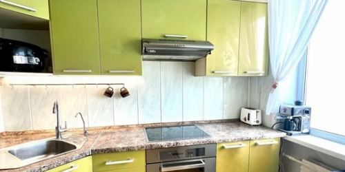 3-комн квартира Октябрьская улица,  д. 71
