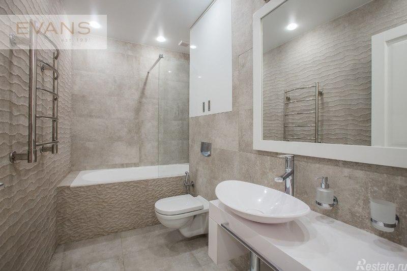 Продажа 3-комн квартиры на вторичном рынке Большой Патриарший пер., 8с1