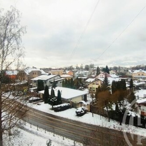 2-комн квартира Кировск, ул Новая,  д. 17