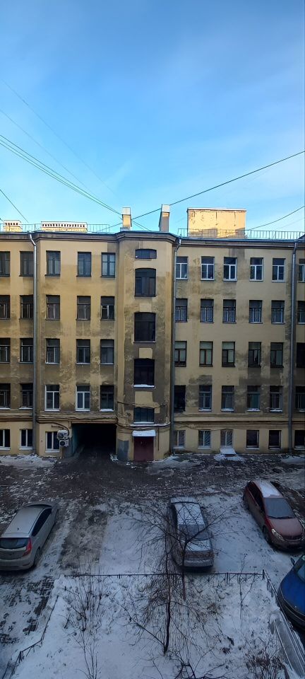 Продажа 3-комн квартиры на вторичном рынке переулок Антоненко, 5