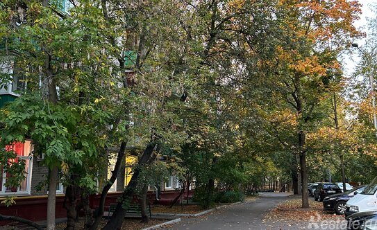 Продажа 2-комн квартиры на вторичном рынке проезд Черепановых,  д. 22