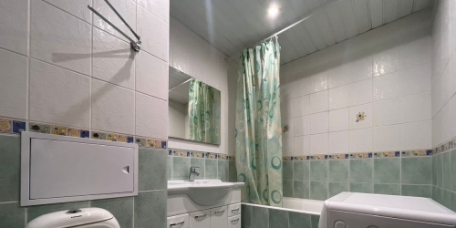 2-комн квартира улица Кедрова,  д. 21