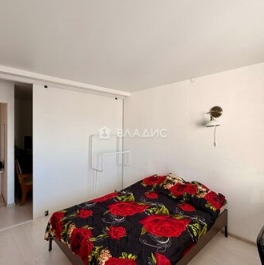 Продажа 1-комн квартиры на вторичном рынке Им Свердлова пгт, 1-й мкр,  д. 9