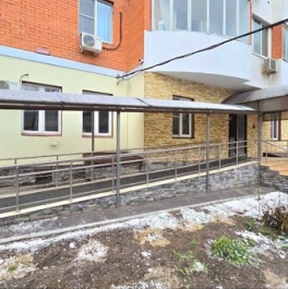 Продажа 4-комн квартиры на вторичном рынке Веерная улица,  д. 2