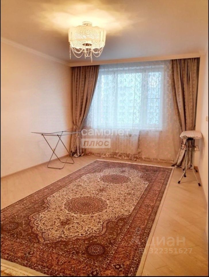 Продажа 3-комн квартиры на вторичном рынке Химки, улица Калинина, 5