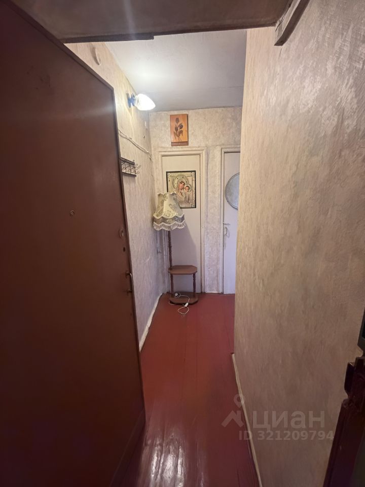 Продажа 1-комн квартиры на вторичном рынке Павловск, Госпитальная улица, 23