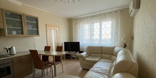 2-комн квартира ул Кировоградская,  д. 24