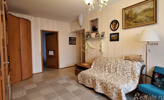 Продажа 3-комн квартиры на вторичном рынке ул Генерала Антонова,  д. 4,  к. 1