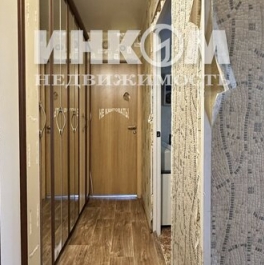 Продажа 3-комн квартиры на вторичном рынке Дубнинская улица,  д. 10 к1