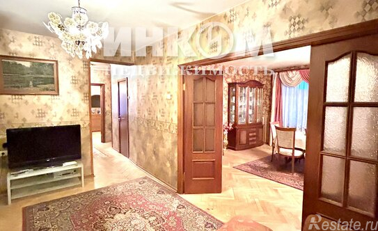 Продажа 3-комн квартиры на вторичном рынке Маленковская улица,  д. 10