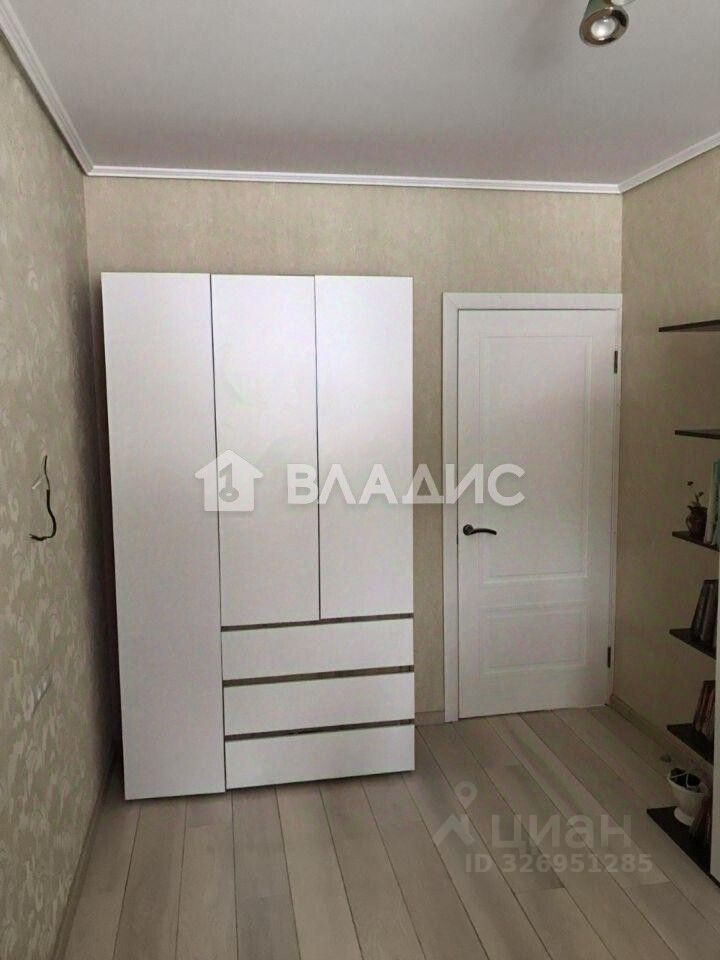 Продажа 2-комн квартиры на вторичном рынке улица Бестужевых, 25А
