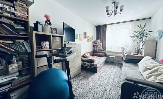 Продажа 1-комн квартиры на вторичном рынке Мурино г, Воронцовский б-р,  д. 5 к5