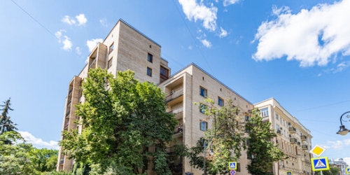 3-комн квартира ул Спиридоновка,  д. 19