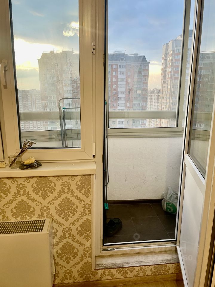 Продажа 2-комн квартиры на вторичном рынке Железнодорожный мкр, Балашиха, проспект Героев,  д. 3