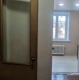 Продажа 3-комн квартиры на вторичном рынке Сланцы г, Кирова ул,  д. 22