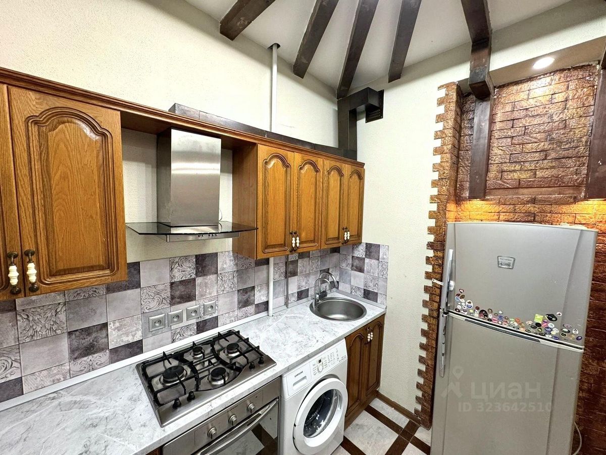 Продажа 3-комн квартиры на вторичном рынке проспект Мира, 108