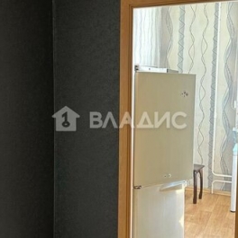 Продажа 1-комн квартиры на вторичном рынке Анадырский проезд,  д. 77