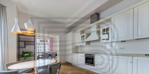 4-комн квартира Тверской бульвар,  д. 9