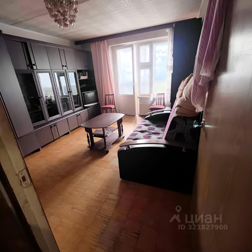 Продажа 1-комн квартиры на вторичном рынке Менделеево пгт, Левобережная улица, 3