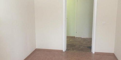 Комната Петергоф г., Эрлеровский бул. ,  д. 6