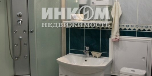 2-комн квартира Красногвардейский б-р,  д. 7А