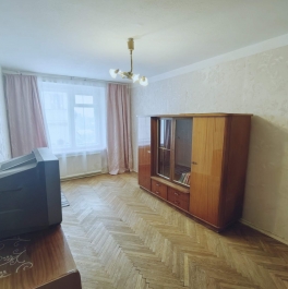 Продажа 2-комн квартиры на вторичном рынке Бурцева улица, д. 19 Продажа 2-комн квартиры на вторичном рынке Бурцева улица, д. 19