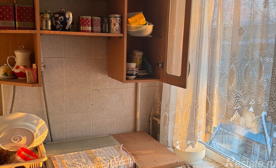 Продажа 1-комн квартиры на вторичном рынке Красногорск, Парковая улица,  д. 4