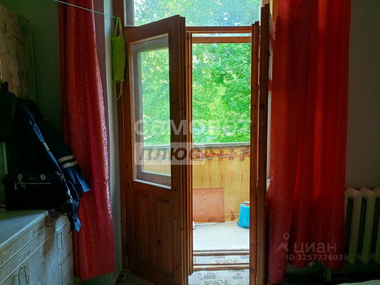 Продажа 3-комн квартиры на вторичном рынке Подольск, улица Энтузиастов, 2