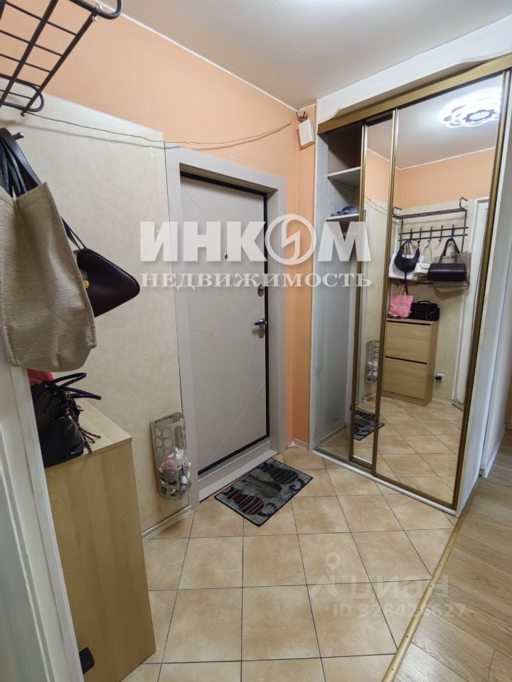 Продажа 2-комн квартиры на вторичном рынке Востряковский проезд, 11К1