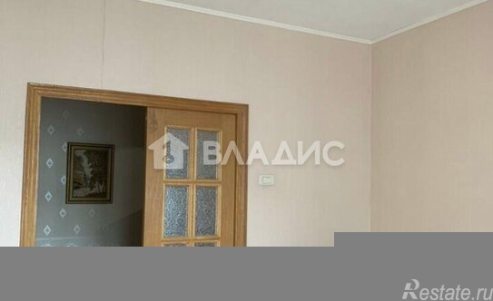 Продажа 1-комн квартиры на вторичном рынке ул Приорова,  д. 4