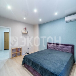 Продажа 1-комн квартиры на вторичном рынке улица Оптиков,  д. 45 к2