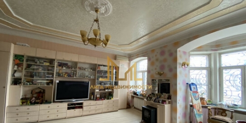 2-комн квартира Стачек пр-кт,  д. 40