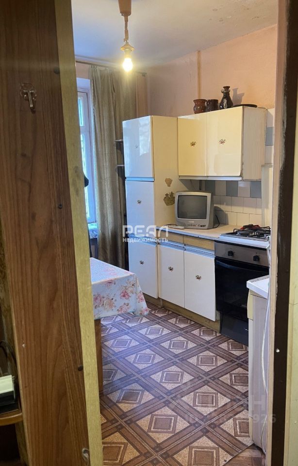 Продажа 1-комн квартиры на вторичном рынке улица Руставели, 52