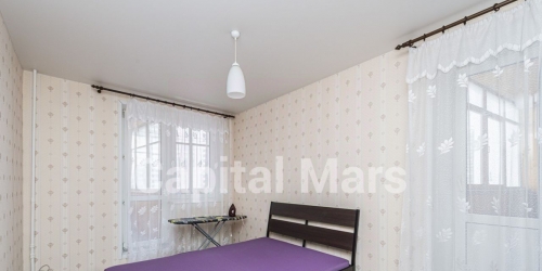 3-комн квартира Новопеределкинская улица,  д. 16