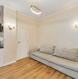 Продажа 3-комн квартиры на вторичном рынке Береговой проезд,  д. 5 к2